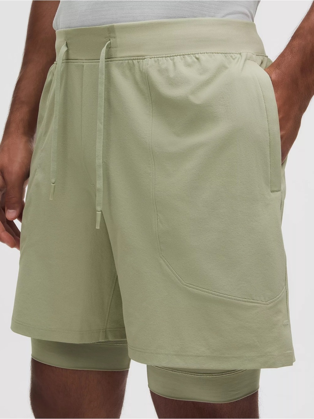 Lululemon License to Train Shorts Small Green Athletic Gym Workout Running